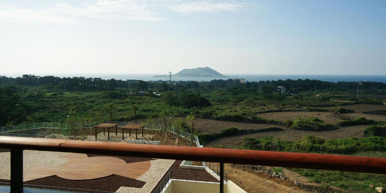 Hi Jeju Hotel Exterior photo